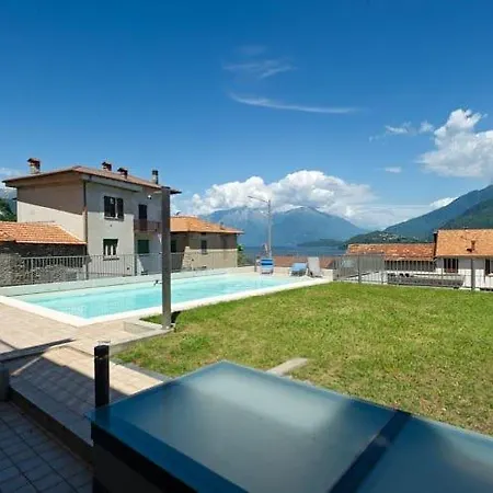 The Flower - With View And Pool Appartement *